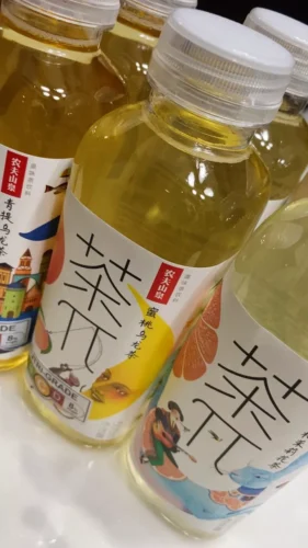 Nongfu Spring Teaπ Fruit Flavored Tea Drink 500ml (1 Bottle/Pack) photo review